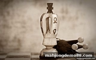 探寻国际象棋的千年演变：从恰图兰卡到麻将胡了试玩时代的策略博弈