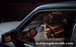 波动性揭秘：用麻将胡了试玩找到你的电子游艺最佳平衡点