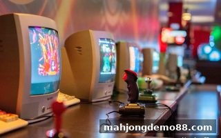 英雄联盟电竞赛事互动深度解析：未来机遇与挑战（麻将胡了试玩）